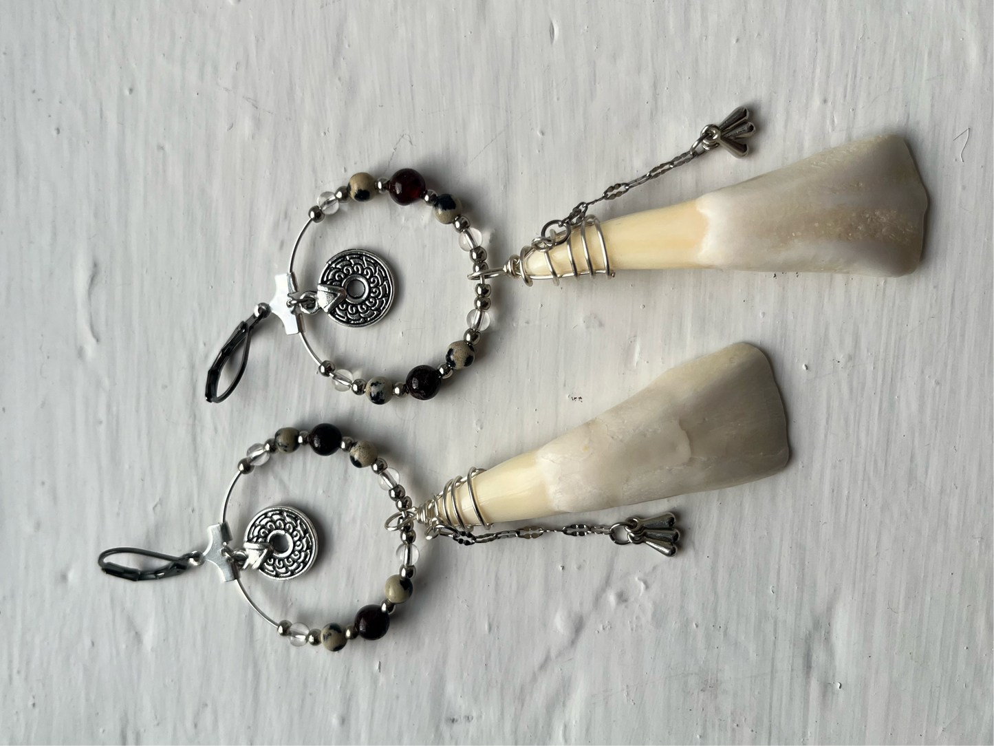 Silver hoop tooth earrings