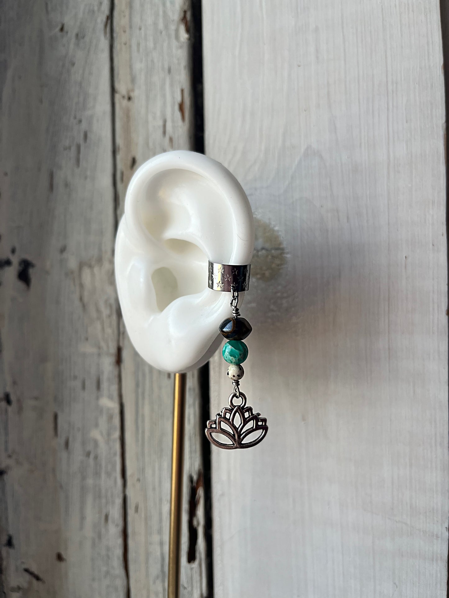 Lotus ear cuff