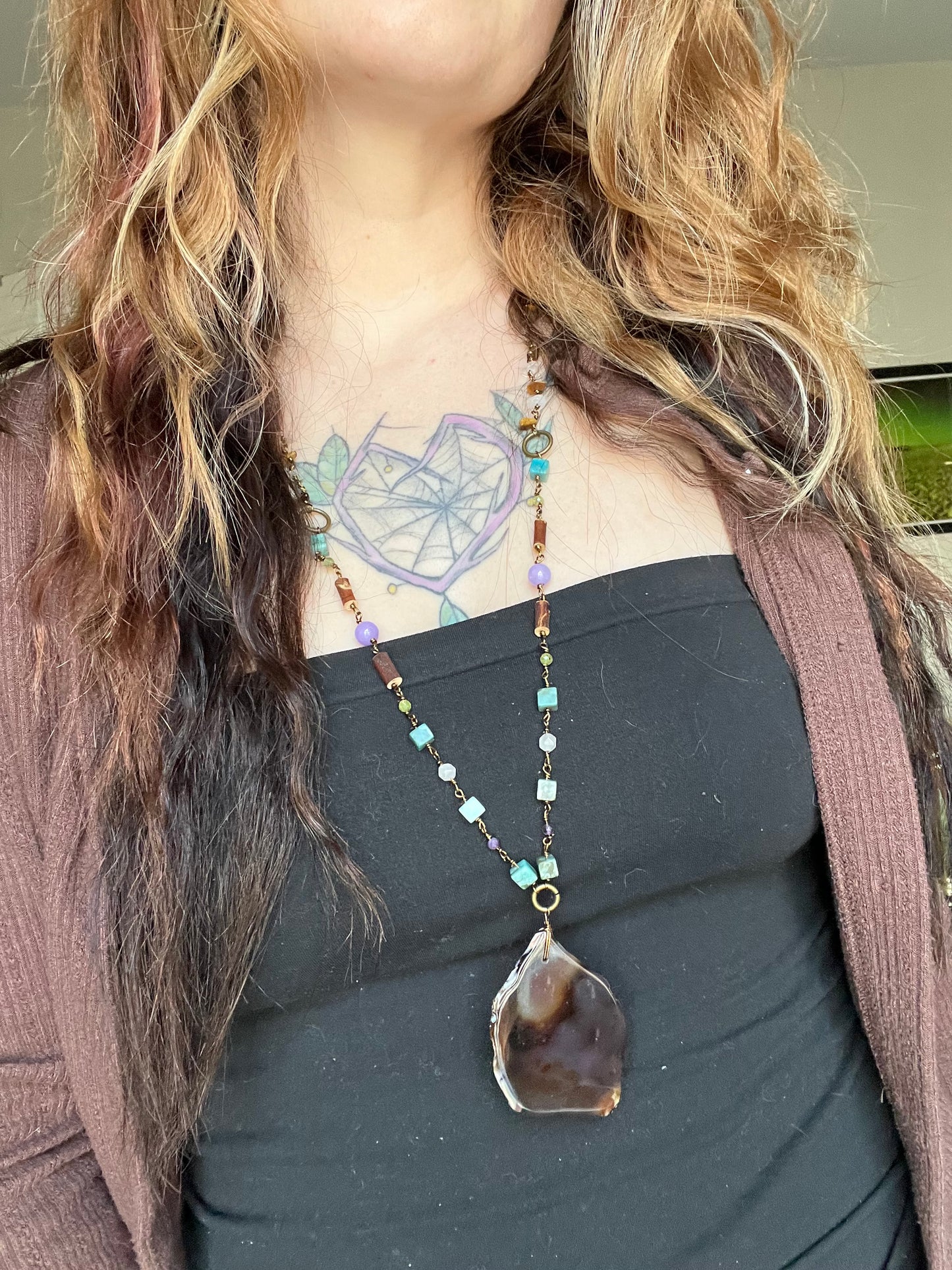 Beaded agate slice necklace