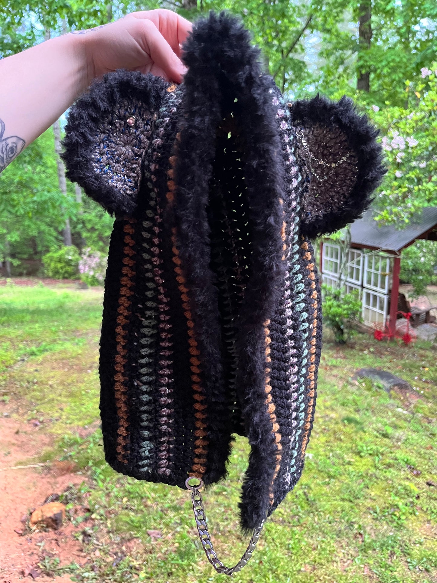 Custom ear hood
