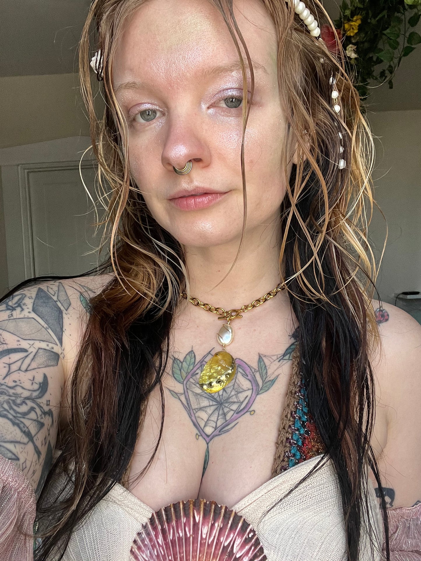 Yellow shell necklace