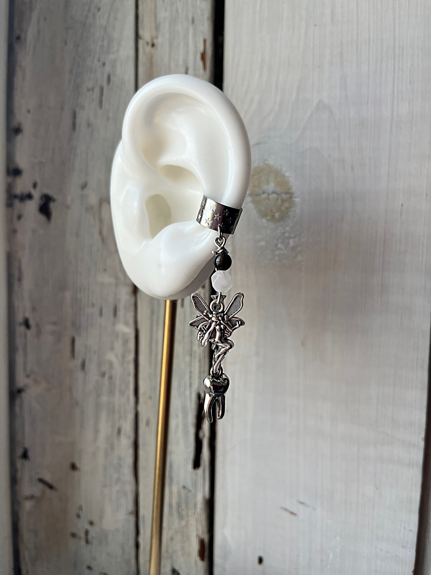 Tooth fairy cuff