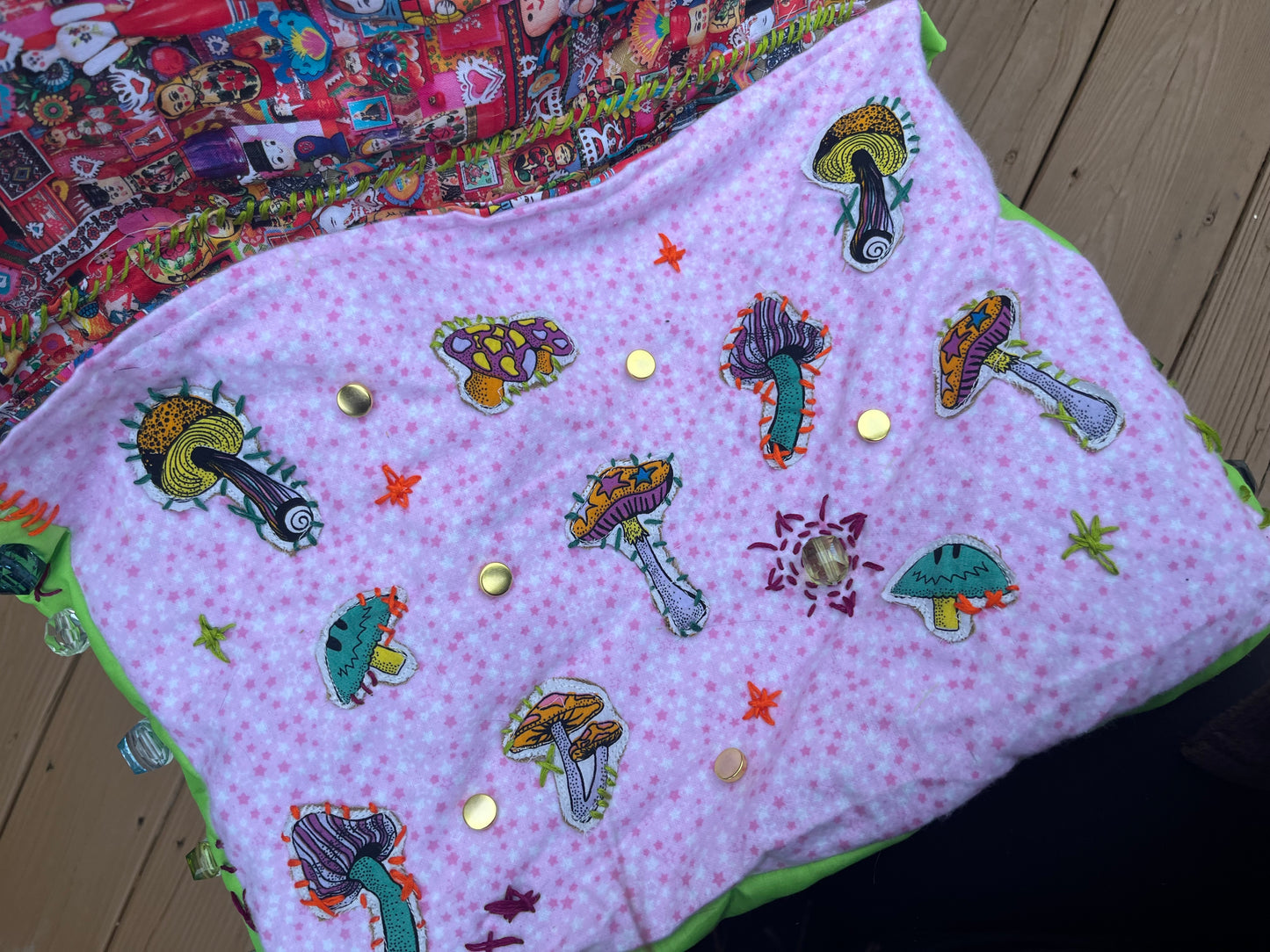 Mushroom junk bag