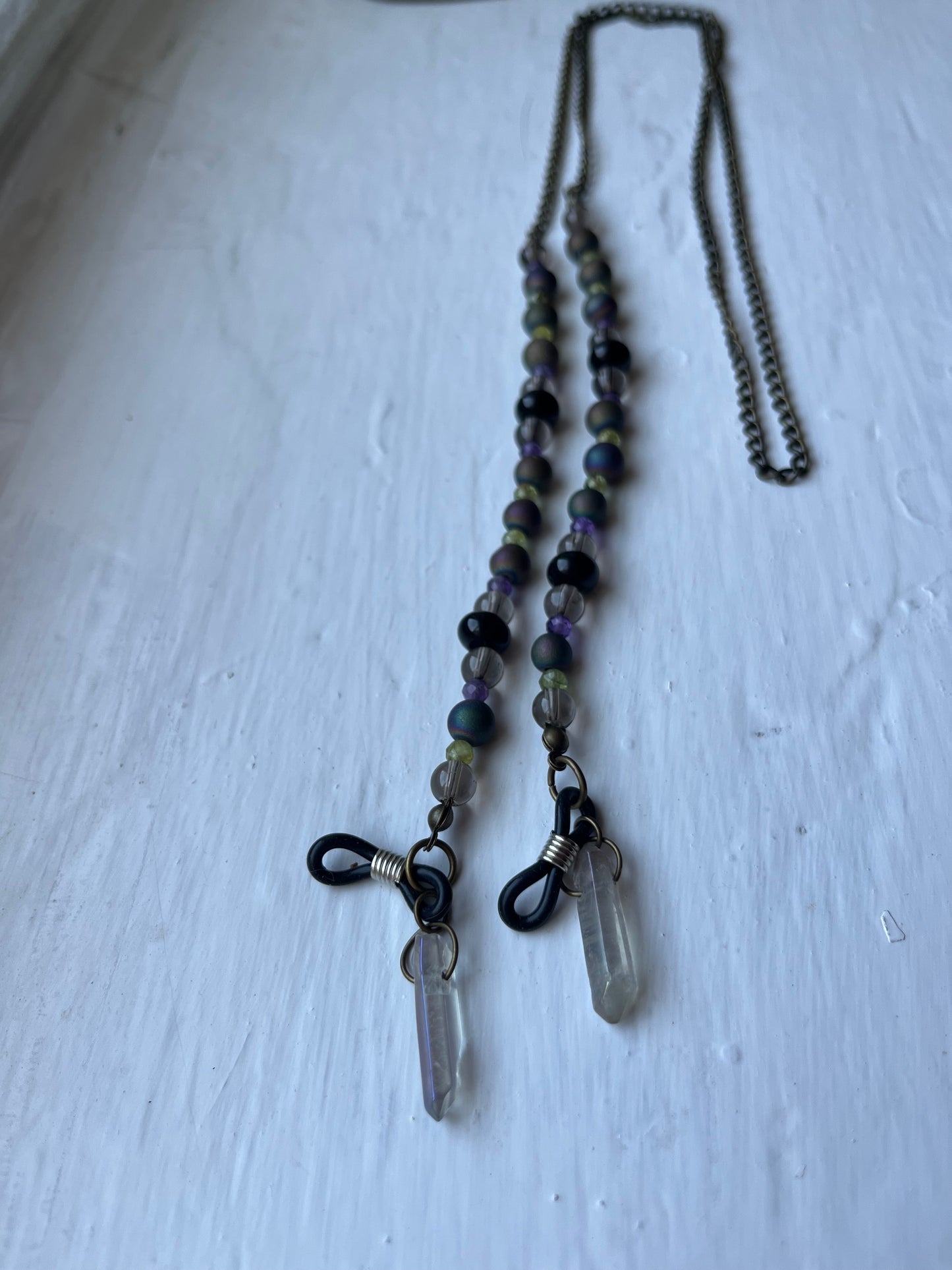 Crystal glasses chain