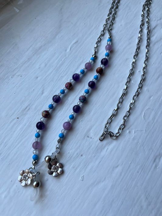 Silver flower glasses chain