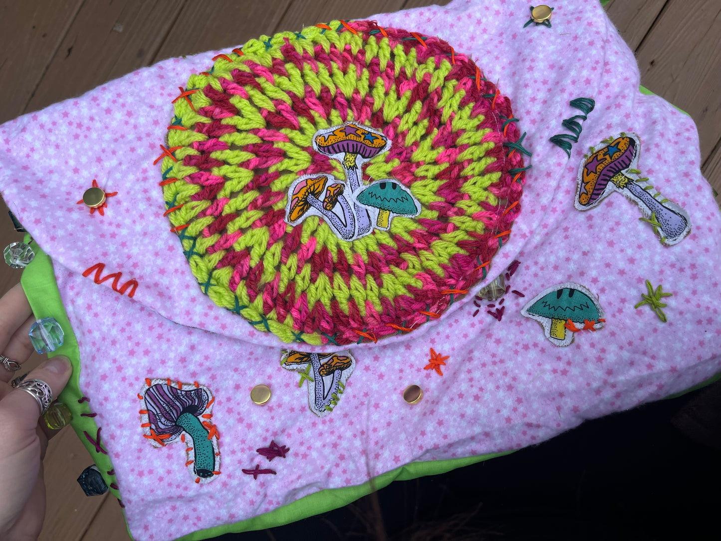 Mushroom junk bag
